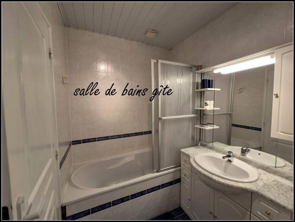 Hameau de charme au bout du chemin...La ROMIEU 32480