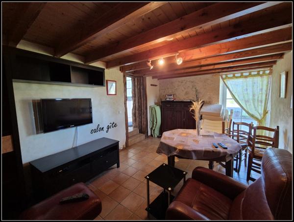 Hameau de charme au bout du chemin...La ROMIEU 32480