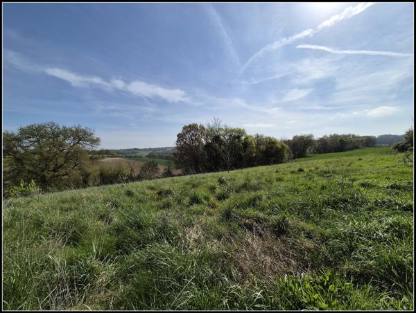 Hameau de charme au bout du chemin...La ROMIEU 32480