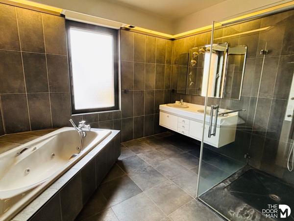 Maison - Vendu - 135 m² - LAVAL | The Door Man