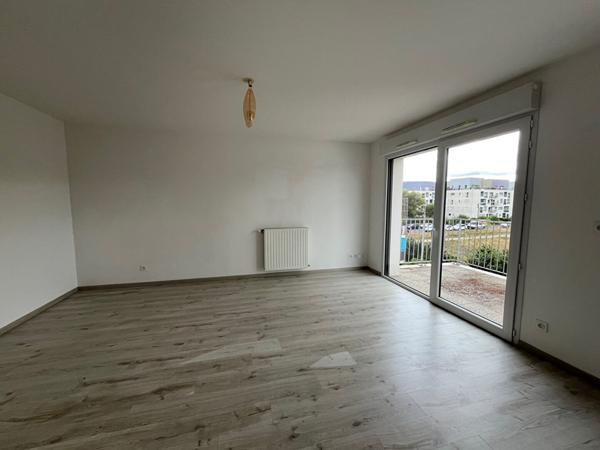 Appartement ST Joseph de Porterie 67 m2 terrasse et box,  
Nantes 44000