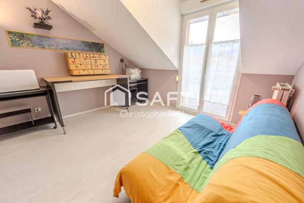 Maison - T5  105 m2 - Saint Egrève la Monta