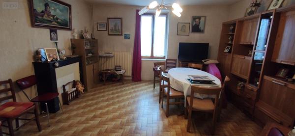 Maison à vendre à Mehun-sur-Yèvre dans le Cher (18500), ref : 142576M