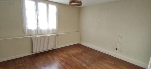 Maison à vendre à Mehun-sur-Yèvre dans le Cher (18500), ref : 142576M