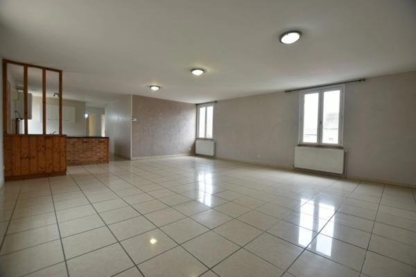 Maison à vendre 7 pièces NEVERS (58), Terrain 579 m²