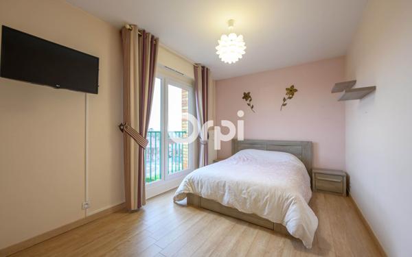 Appartement à vendre    3 pièces • 82,63 m2 Marly