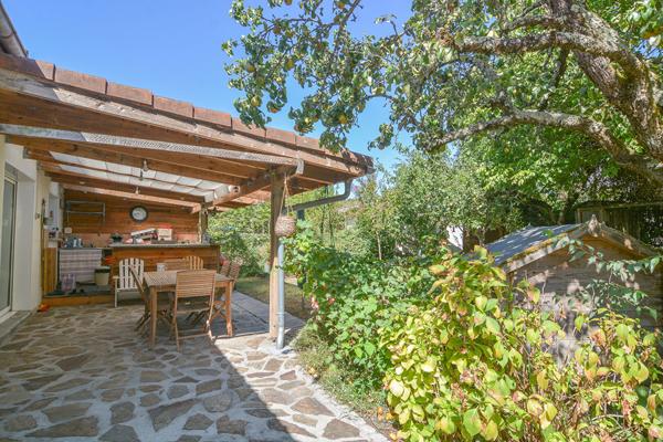 Maison Charmante Maison de plain-pied - 3 chambres avec studio - Villenave d'Ornon 92 m²