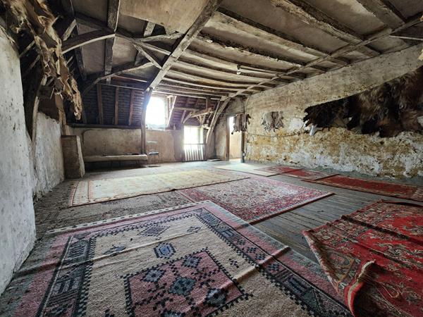 Maison à rénover, fort potentiel en plein centre de Châteauneuf-sur-Sarthe