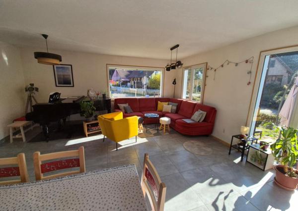 Charmante maison alliant authenticité et modernité, prête à devenir votre cocon chaleureux et convivial !