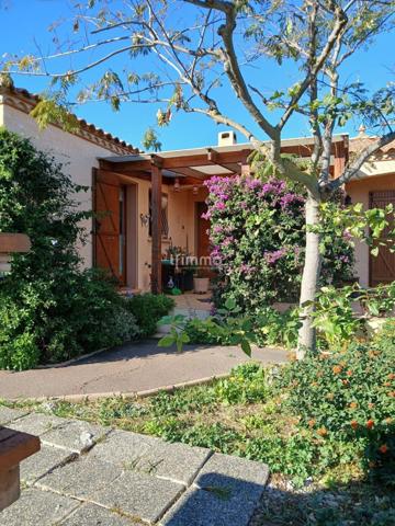 Villa T5 de plain pied avec terrain de 1379 M2