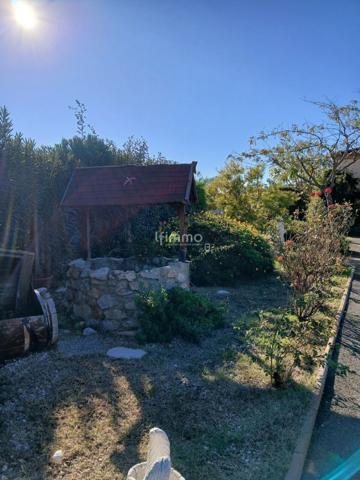 Villa T5 de plain pied avec terrain de 1379 M2