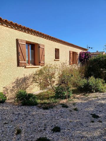 Villa T5 de plain pied avec terrain de 1379 M2