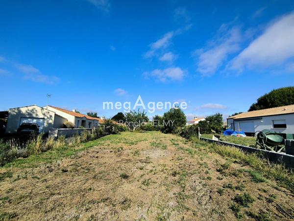 Terrain à AIZENAY, 85190 - 543m²