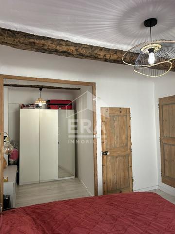 A VENDRE 83170 TOURVES MAISON DE VILLAGE T3/4 DE 130 M2 CAVE