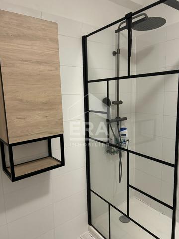 A VENDRE 83170 TOURVES MAISON DE VILLAGE T3/4 DE 130 M2 CAVE