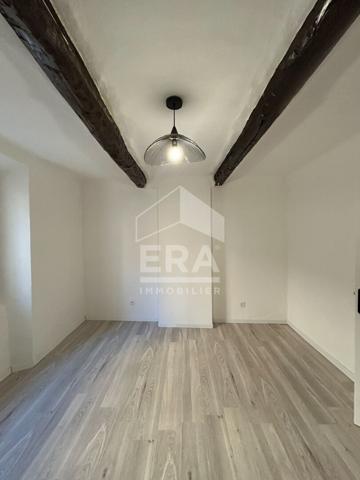 A VENDRE 83170 TOURVES MAISON DE VILLAGE T3/4 DE 130 M2 CAVE