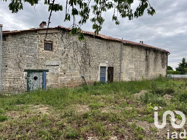 Maison à vendre 4 pièces 130 m² Chef-Boutonne