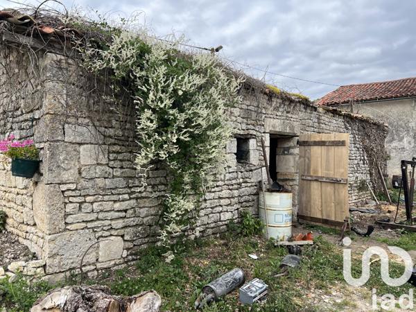 Maison à vendre 4 pièces 130 m² Chef-Boutonne