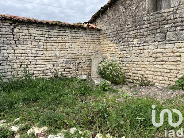 Maison à vendre 4 pièces 130 m² Chef-Boutonne