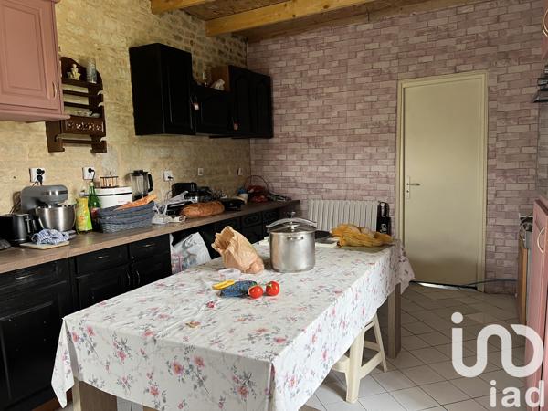Maison à vendre 4 pièces 130 m² Chef-Boutonne