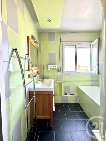 Appartement F4 à vendre  4 pièces - 69,84 m2 SARTROUVILLE - 78