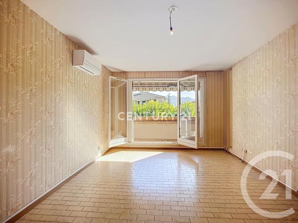 Appartement F3 à vendre  3 pièces - 72 m2 AUBAGNE - 13