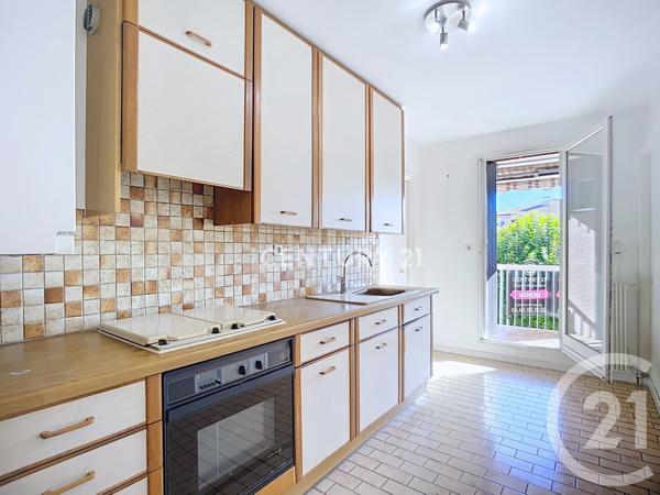Appartement F3 à vendre  3 pièces - 72 m2 AUBAGNE - 13