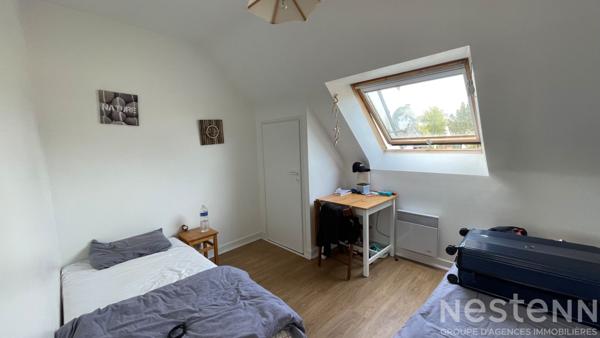 Centre-ville de Saint-Pierre Quiberon - Maison avec 4 chambres, jardin, garage et stationnements - Rare sur le marché !