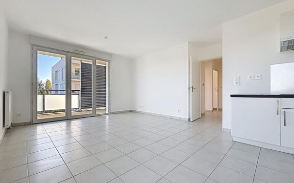 Appartement à vendre    3 pièces • 62,40 m2 Tours