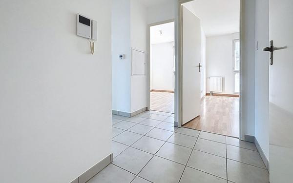 Appartement à vendre    3 pièces • 62,40 m2 Tours