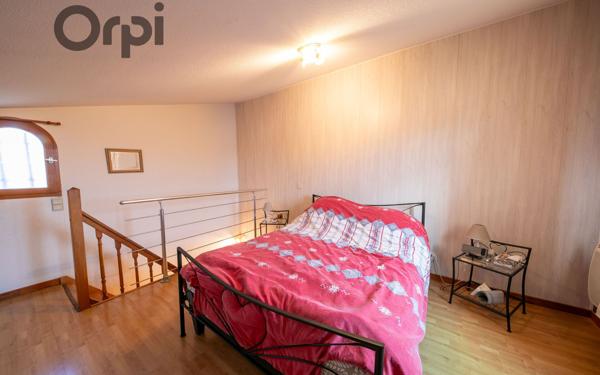 Maison à vendre    5 pièces • 155 m2 Saint-Estève