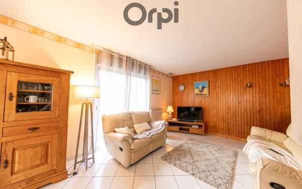 Maison à vendre    5 pièces • 155 m2 Saint-Estève