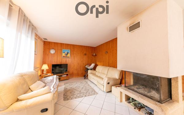 Maison à vendre    5 pièces • 155 m2 Saint-Estève