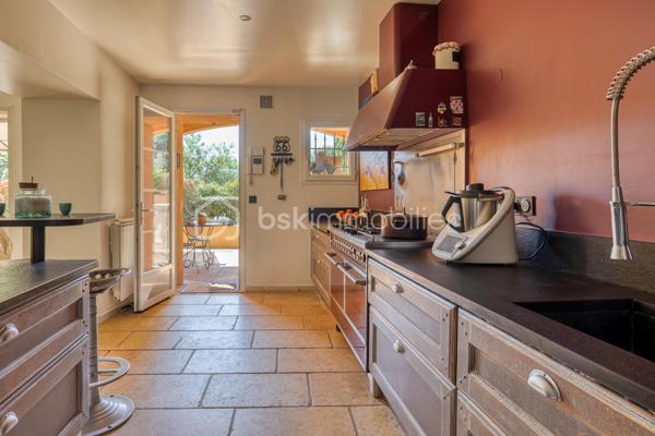 Maison de 202 m²