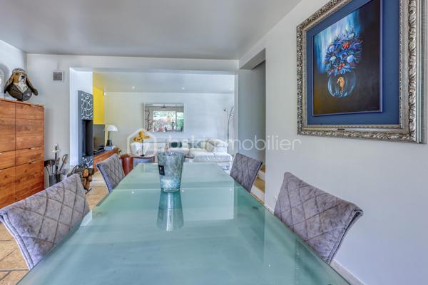 Maison de 202 m²