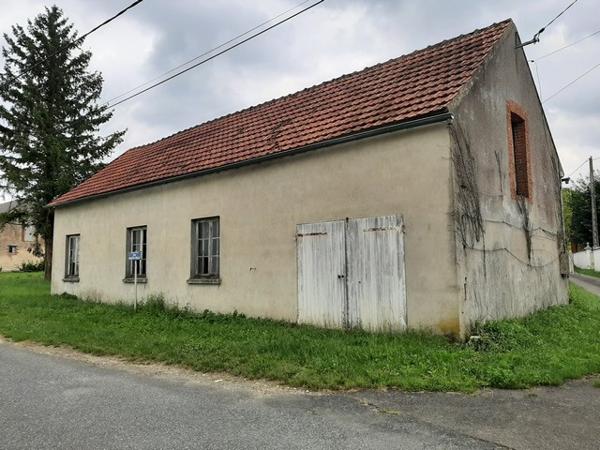 Location
                Maison80 m² - 1 Pièce -
                    LADON (45270)