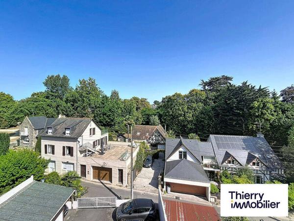 Appartement 2 pièces                                        - 35800 Dinard - Centre-ville Réf : 131088