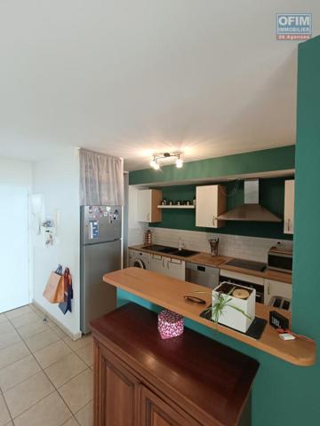 A vendre magnifique appartement T4 avec vue sur mer et 2 parkings au centre ville