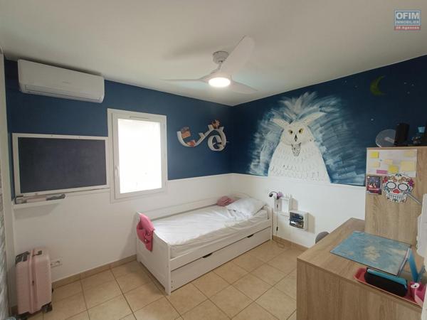 A vendre magnifique appartement T4 avec vue sur mer et 2 parkings au centre ville