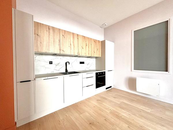 À VENDRE - Appartement T2 avec grande terrasse dans résidence de standing