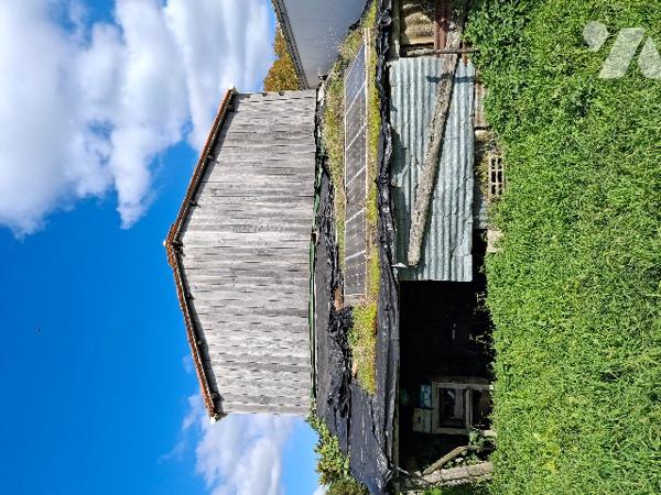 Garage alimenté en électricité