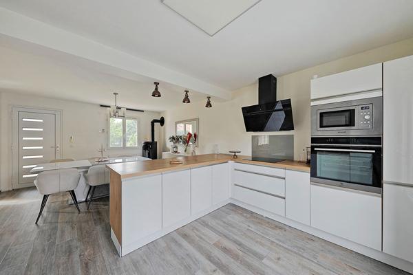 MAISON INDIVIDUELLE SANS VIS-A-VIS à Lieusaint !!