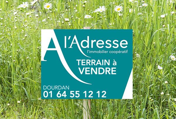 DOURDAN - Proche centre-ville, terrain à bâtir !