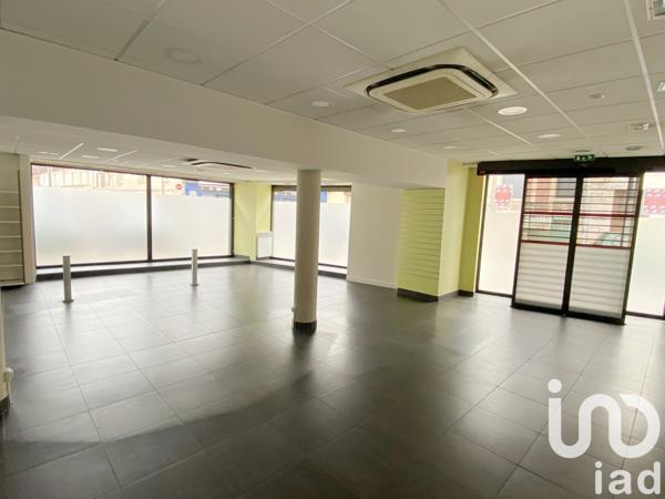 Immeuble à vendre 320 m² Montataire