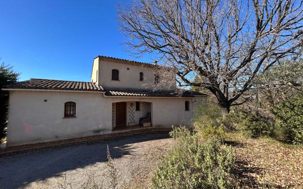 Maison à vendre    5 pièces •  Salernes