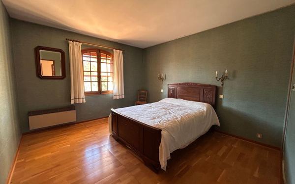 Maison à vendre    5 pièces •  Salernes