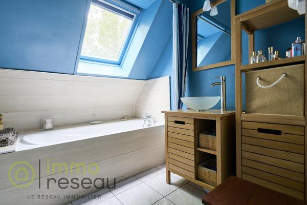 Maison à LA CHAPELLE D'ARMENTIERES (59930)