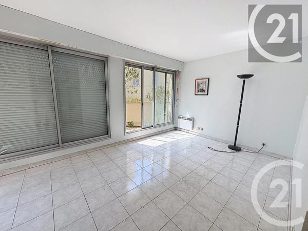 Appartement F4 à vendre  4 pièces - 75,70 m 2   CANNES  - 06