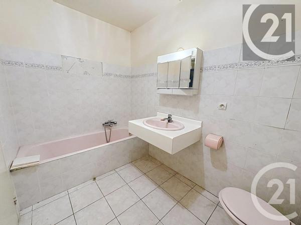 Appartement F4 à vendre  4 pièces - 75,70 m 2   CANNES  - 06