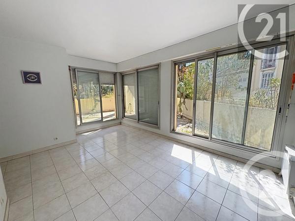 Appartement F4 à vendre  4 pièces - 75,70 m 2   CANNES  - 06